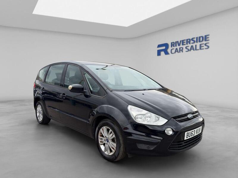 Ford S-Max main image