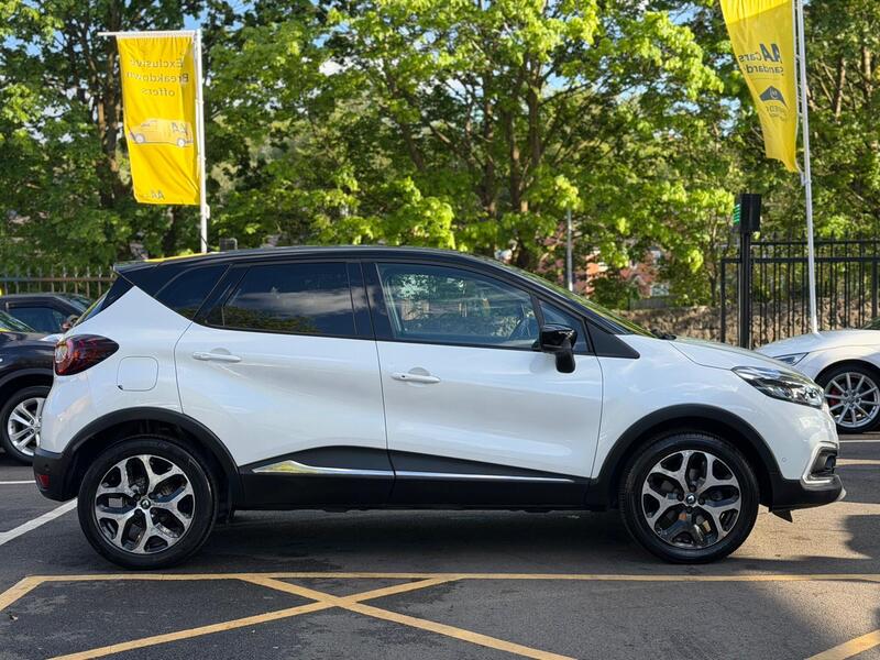 Renault Captur view 3
