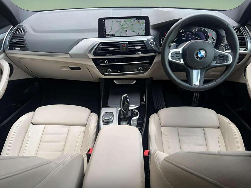 BMW X3 view 2