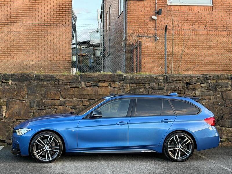 BMW 3 Series view 4