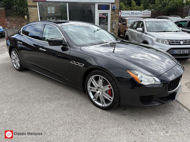Maserati Quattroporte view 6