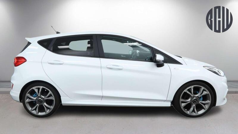 Ford Fiesta view 5