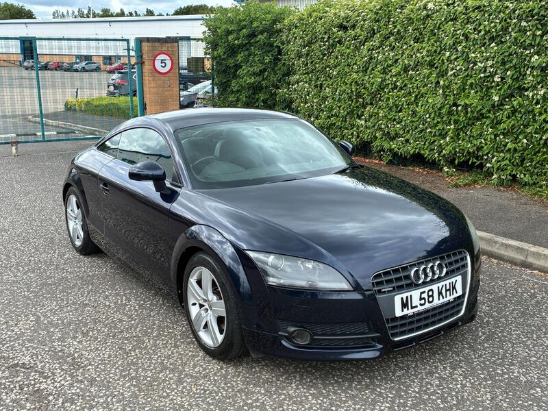 Audi TT view 2