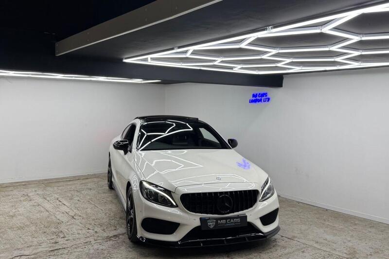 Mercedes-Benz C-Class view 6