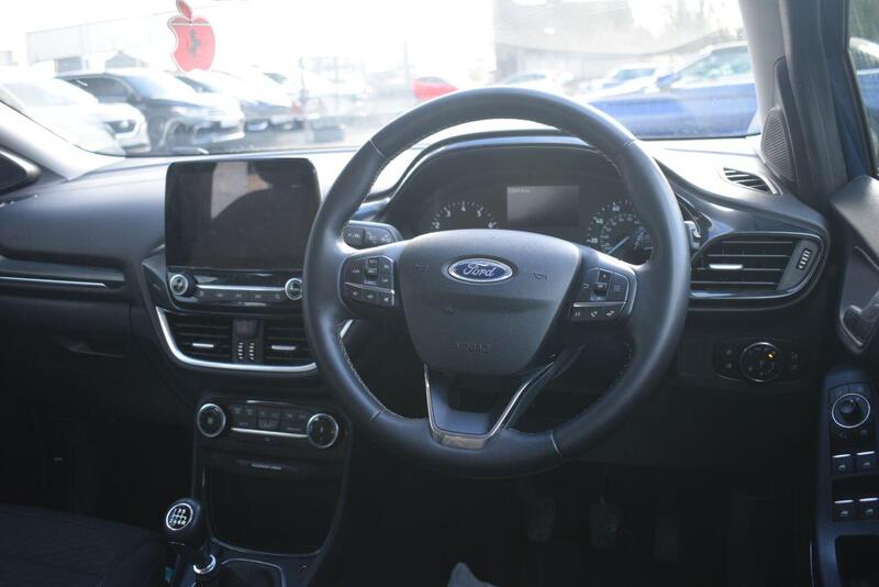 Ford Puma view 3