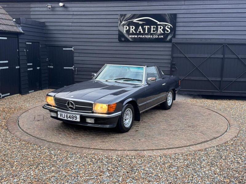 Mercedes-Benz 450 view 2