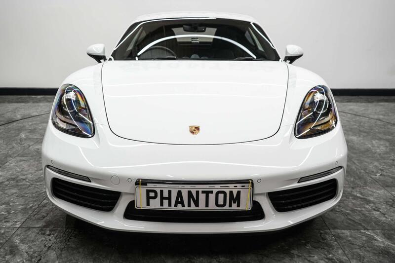 Porsche 718 Cayman view 5