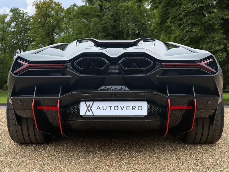 Lamborghini Revuelto view 6