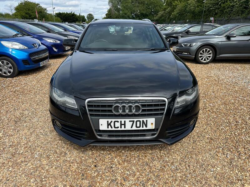 Audi A4 view 7