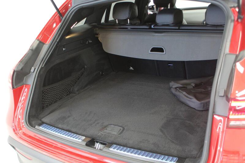2023 Mercedes-Benz EQC in Red — image 36 of 89