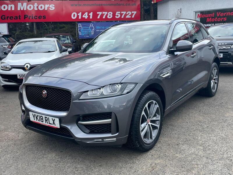 Jaguar F-Pace view 2