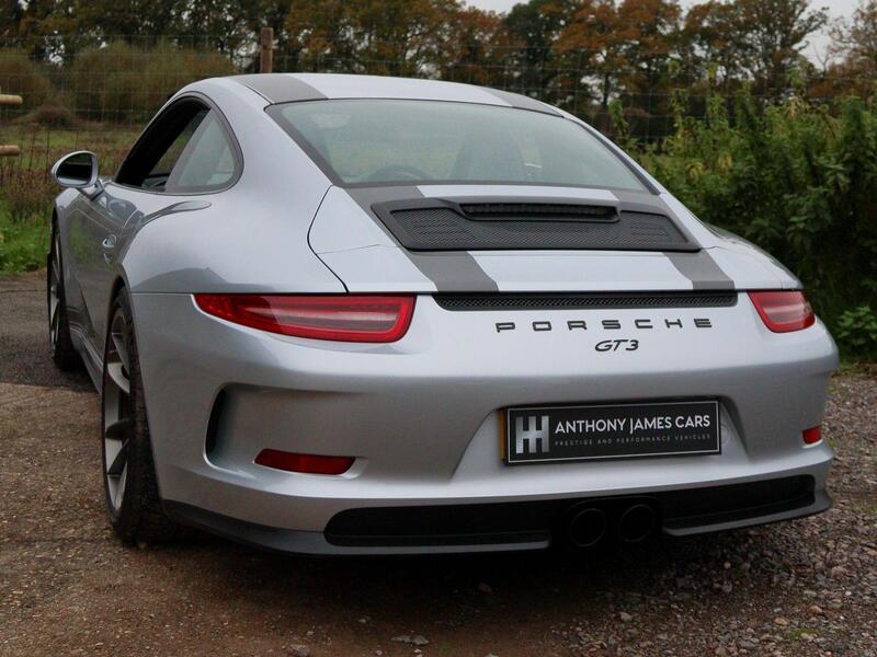 Porsche 911 view 46