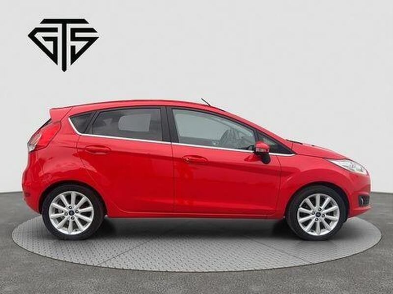 Ford Fiesta view 2