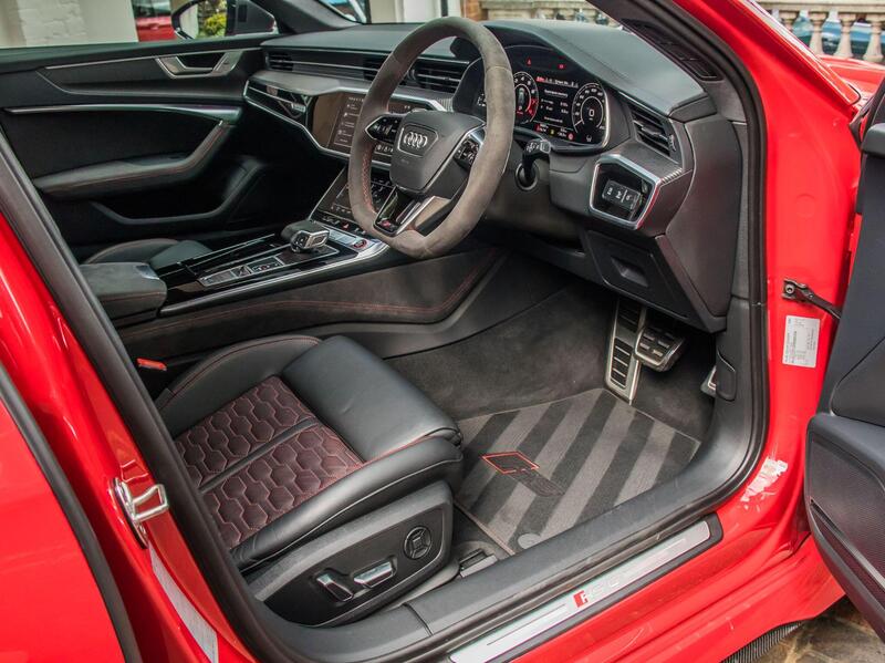 Audi RS6 view 3