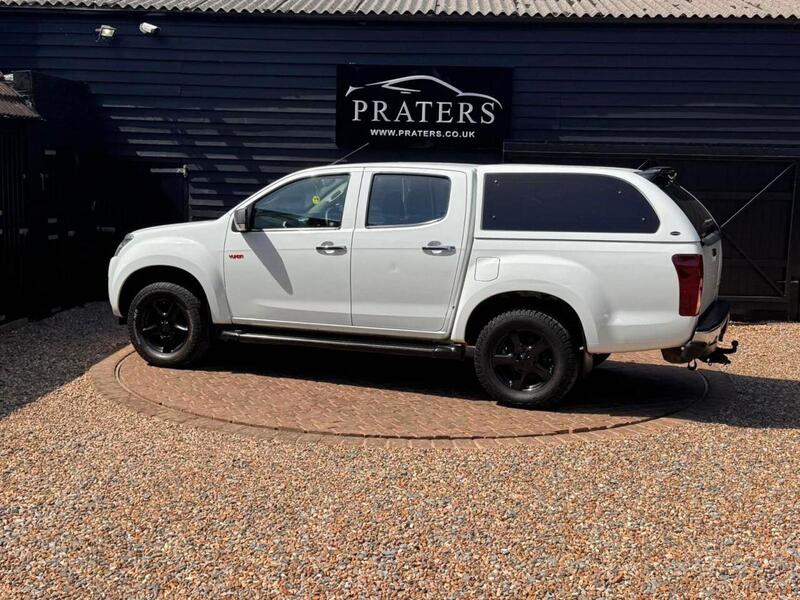 Isuzu D-Max view 6