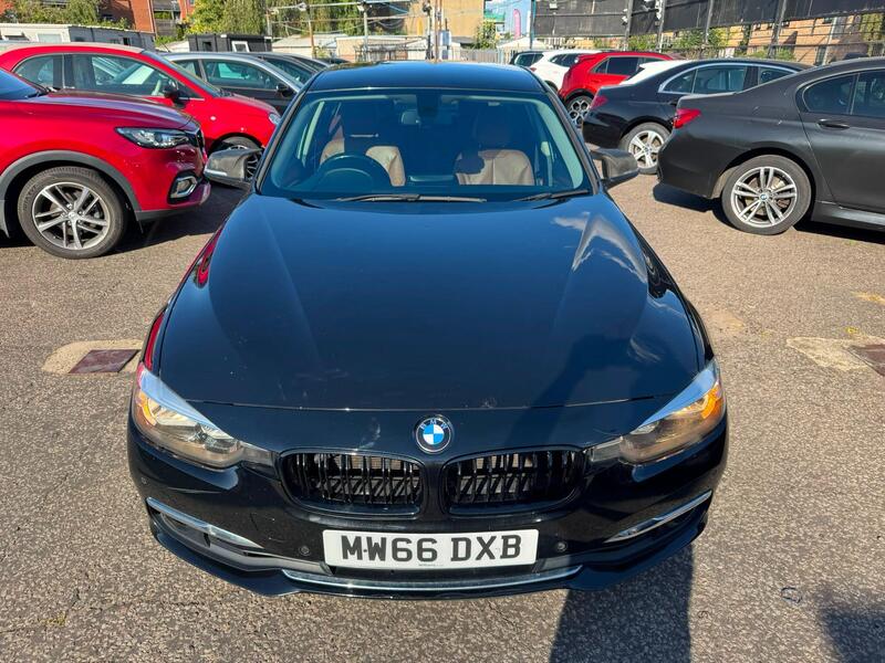 BMW 3 Series view 3