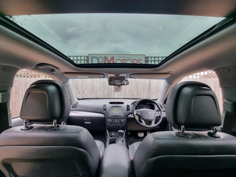 Kia Sorento view 6