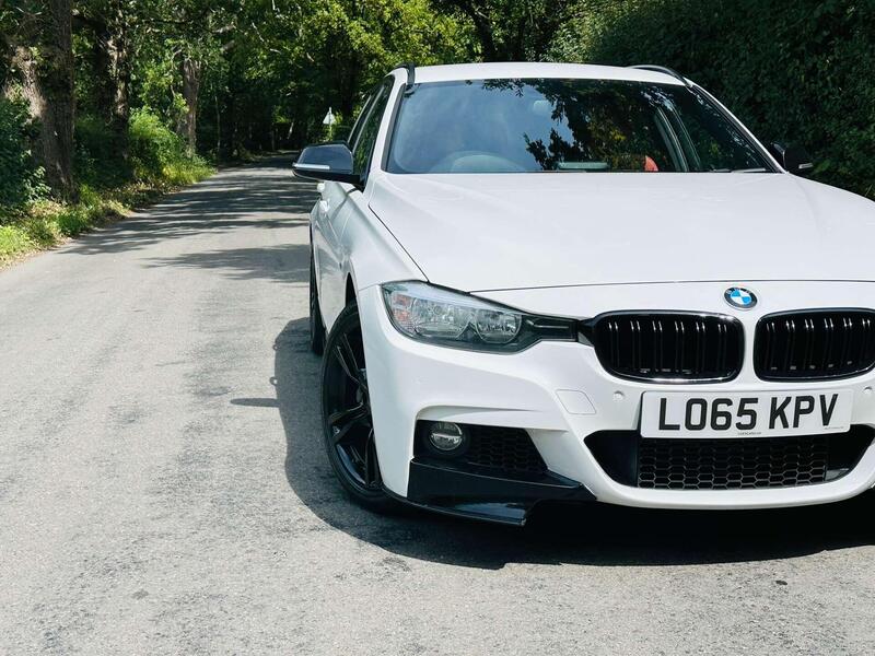 BMW 3 Series view 2