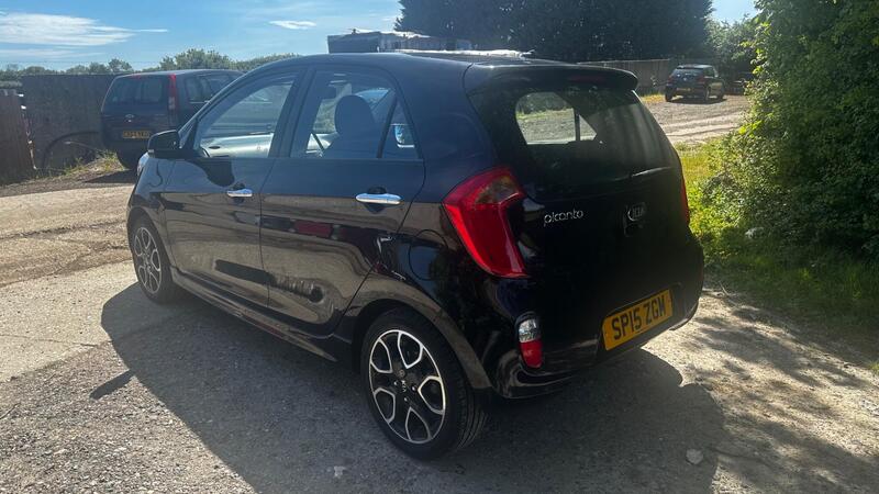 2015 Kia Picanto — photo 3
