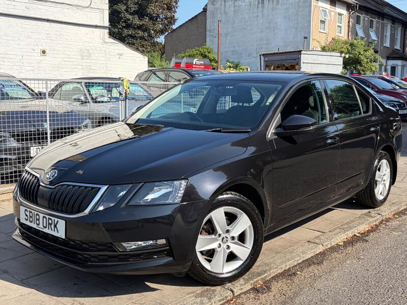 Skoda Octavia view 6