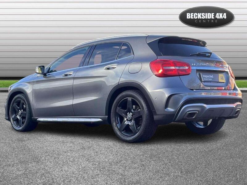 Mercedes-Benz Gla view 4