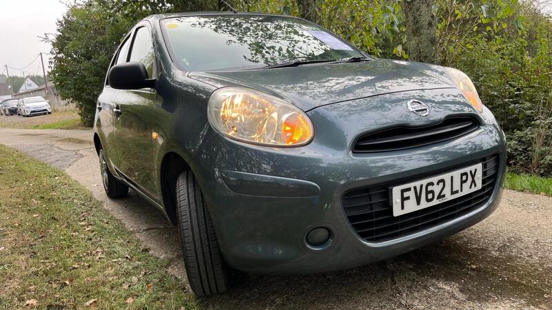 2012 Nissan Micra — photo 13