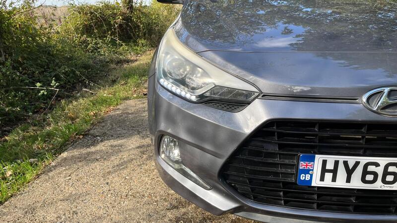2016 Hyundai i20 — photo 16
