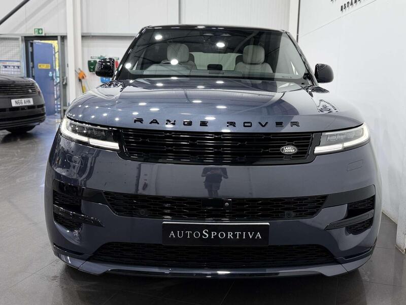 Land Rover Range Rover Sport view 6