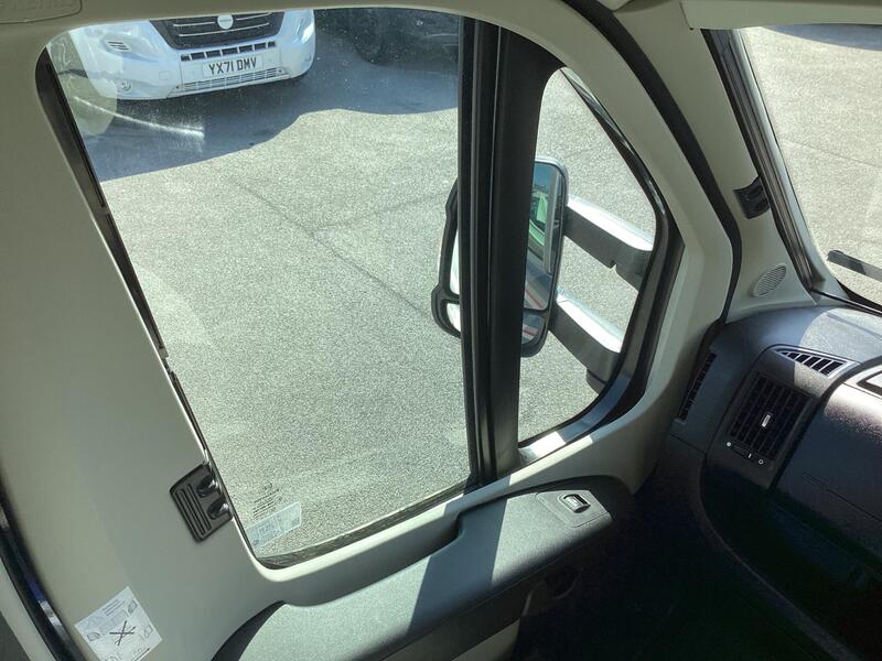 Auto-Trail Tribute 726 — image 38