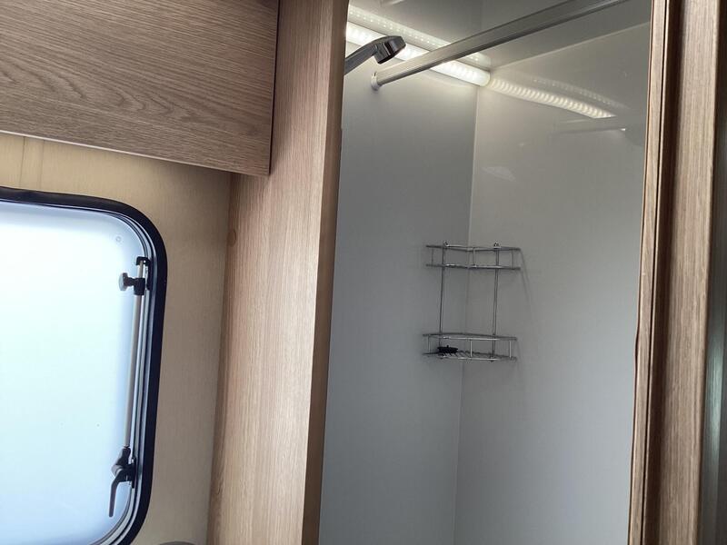 Auto-Trail Imala 730 — image 27