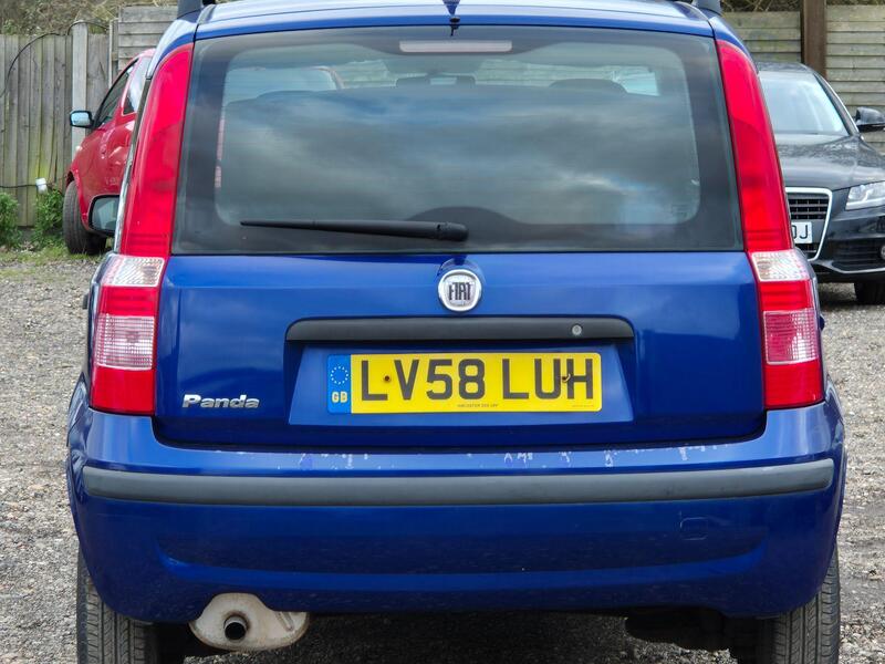 Fiat Panda view 4