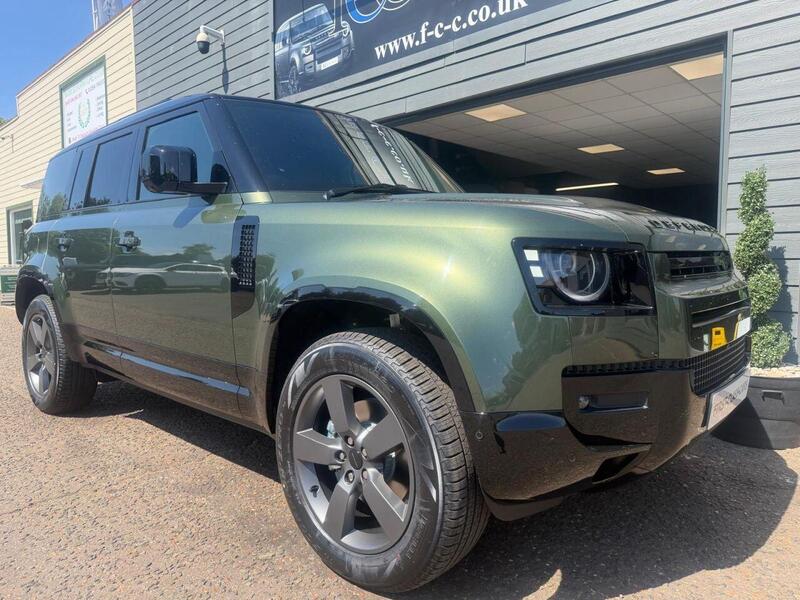 Land Rover Defender view 6