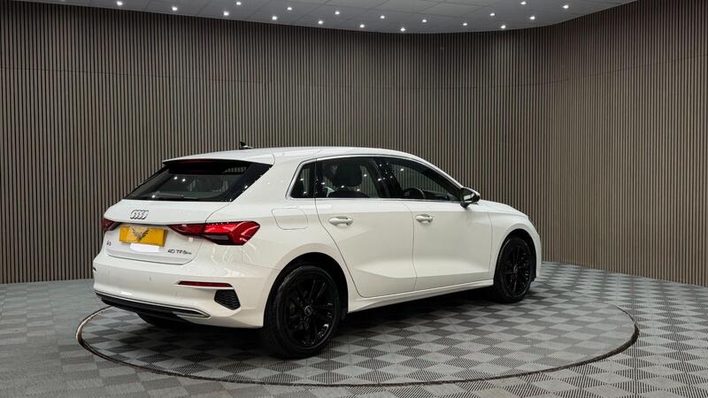 Audi A3 view 5
