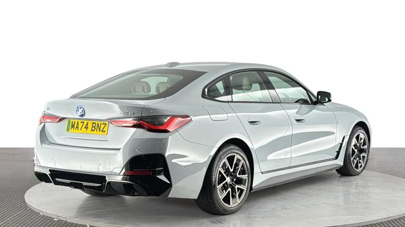 BMW I4 view 4