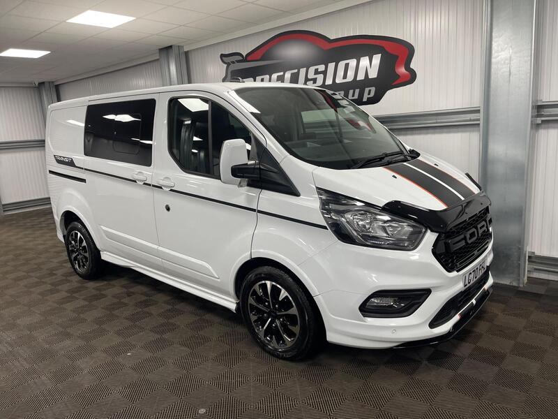 Ford Transit Custom view 2
