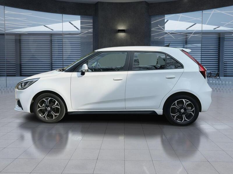 MG MG3 view 5