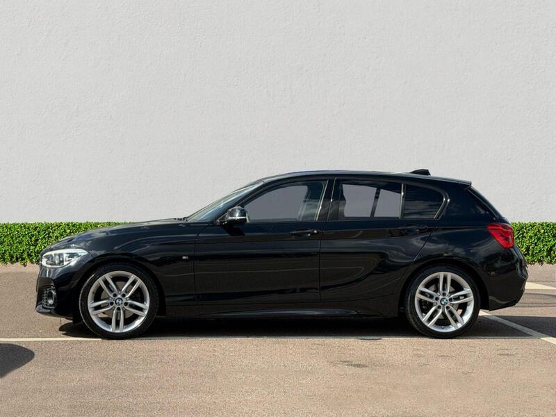 BMW 1 Series view 4