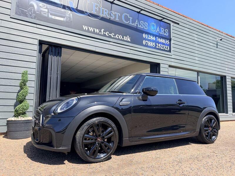 Mini Cooper view 5