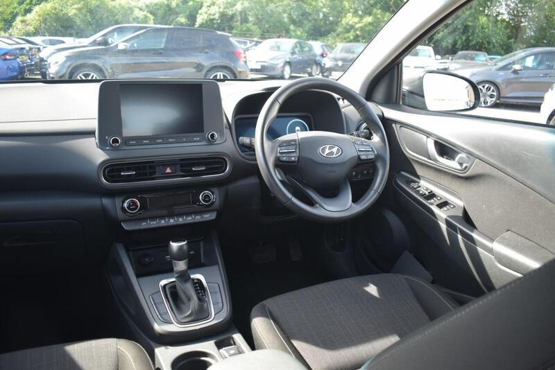 Hyundai Kona view 3