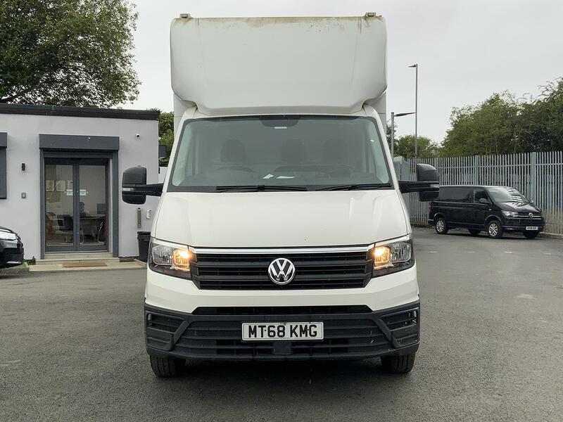 Volkswagen Crafter view 2