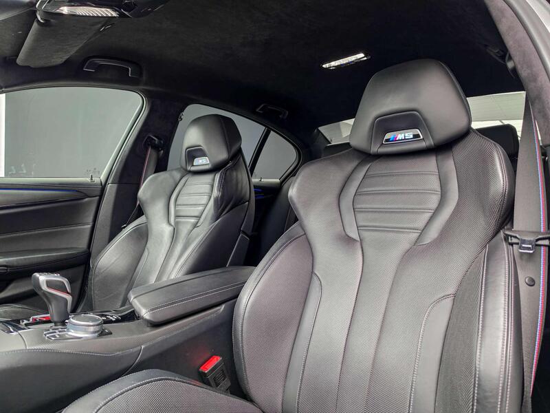 BMW M5 view 2