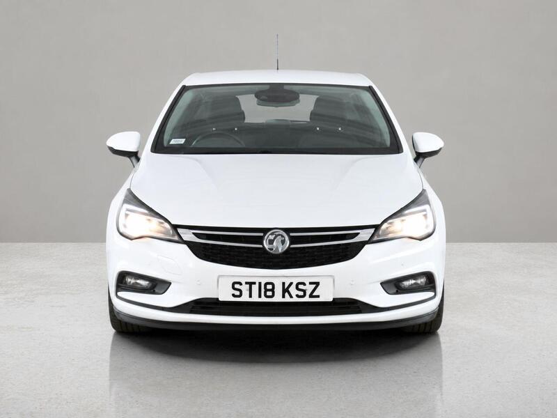 Vauxhall Astra view 2