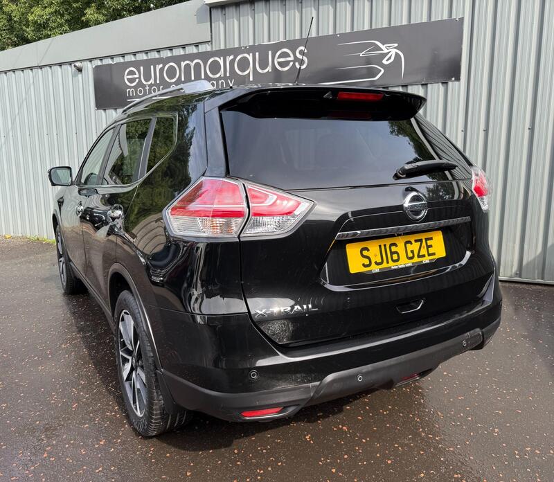 Nissan X-Trail view 6