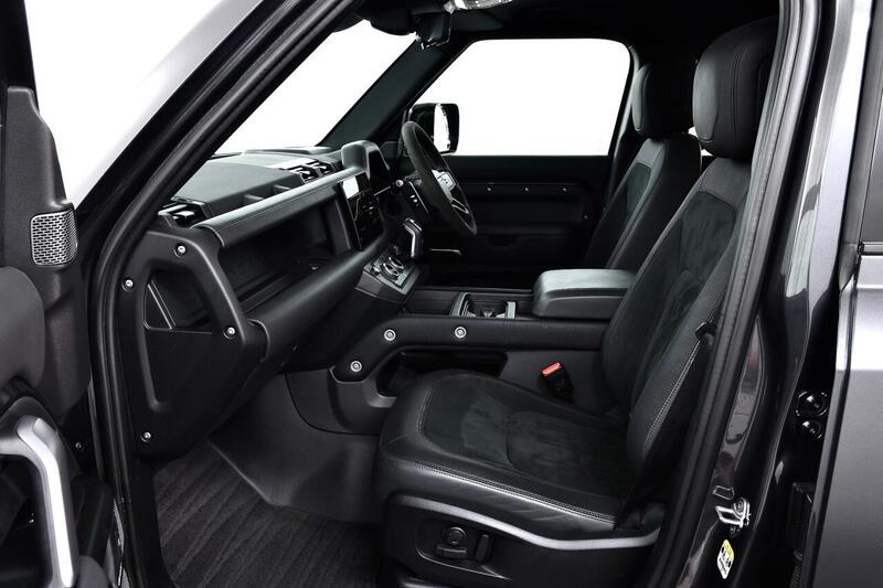 Land Rover Defender 110 view 2