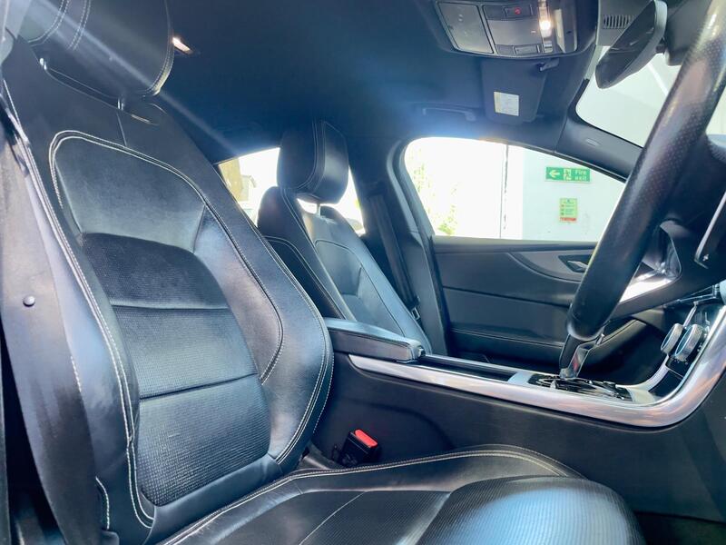 Jaguar Xe view 6