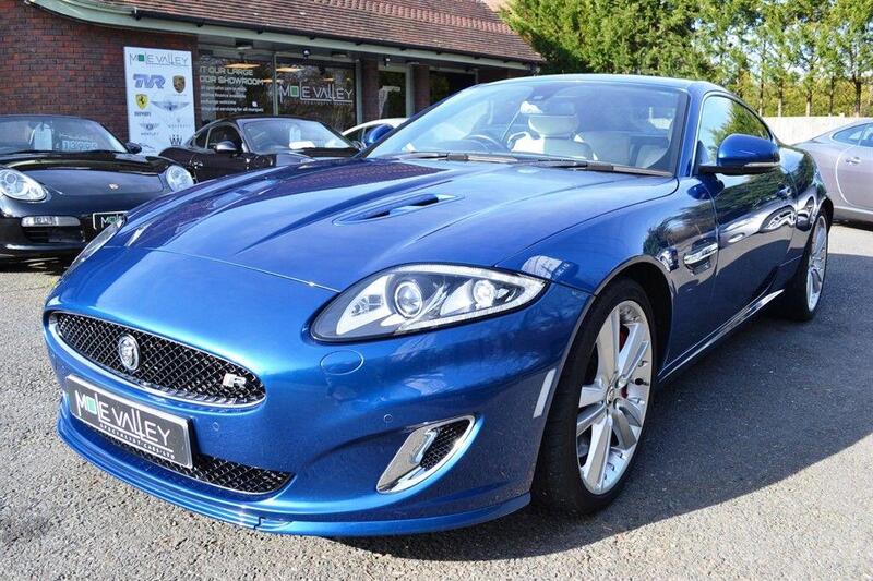 Jaguar XKR view 3