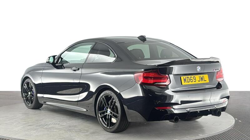 BMW 2 Series view 6