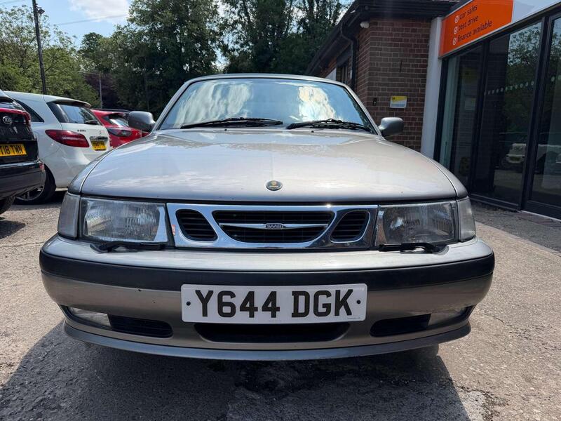 Saab 9-3 view 5