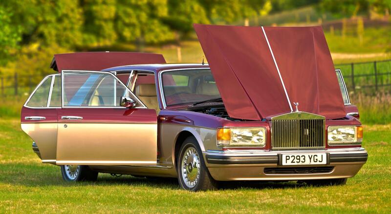 Rolls-Royce Dawn view 6