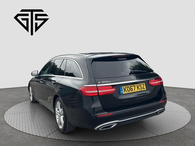 Mercedes-Benz E-Class view 5